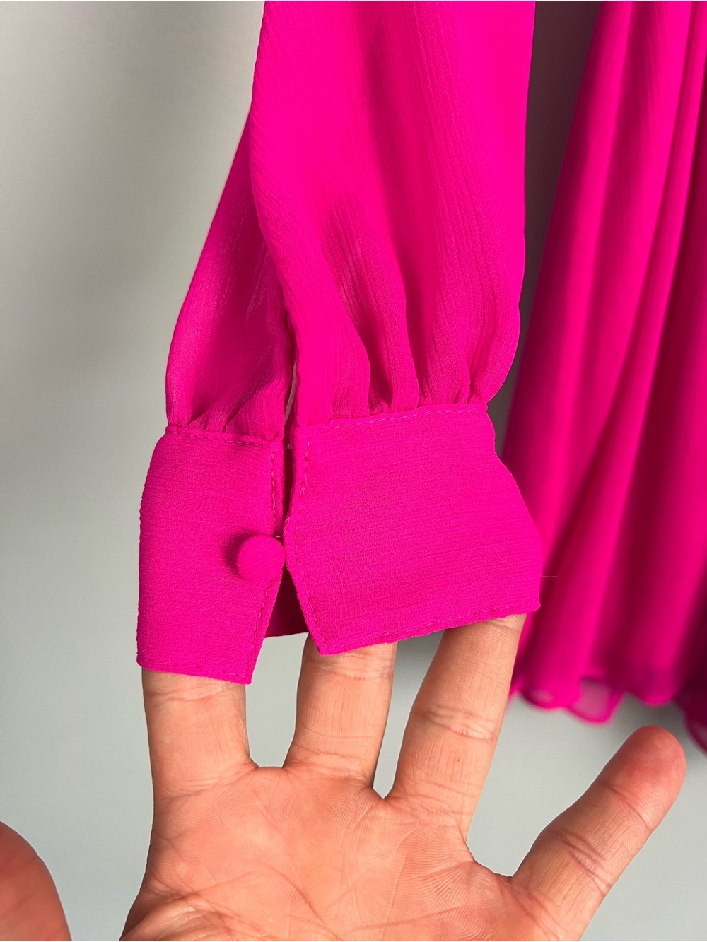 Express NWT Hot Pink Surplice Wrap Romper Long Sleeve Tie Waist Size XS - Picture 4 of 12